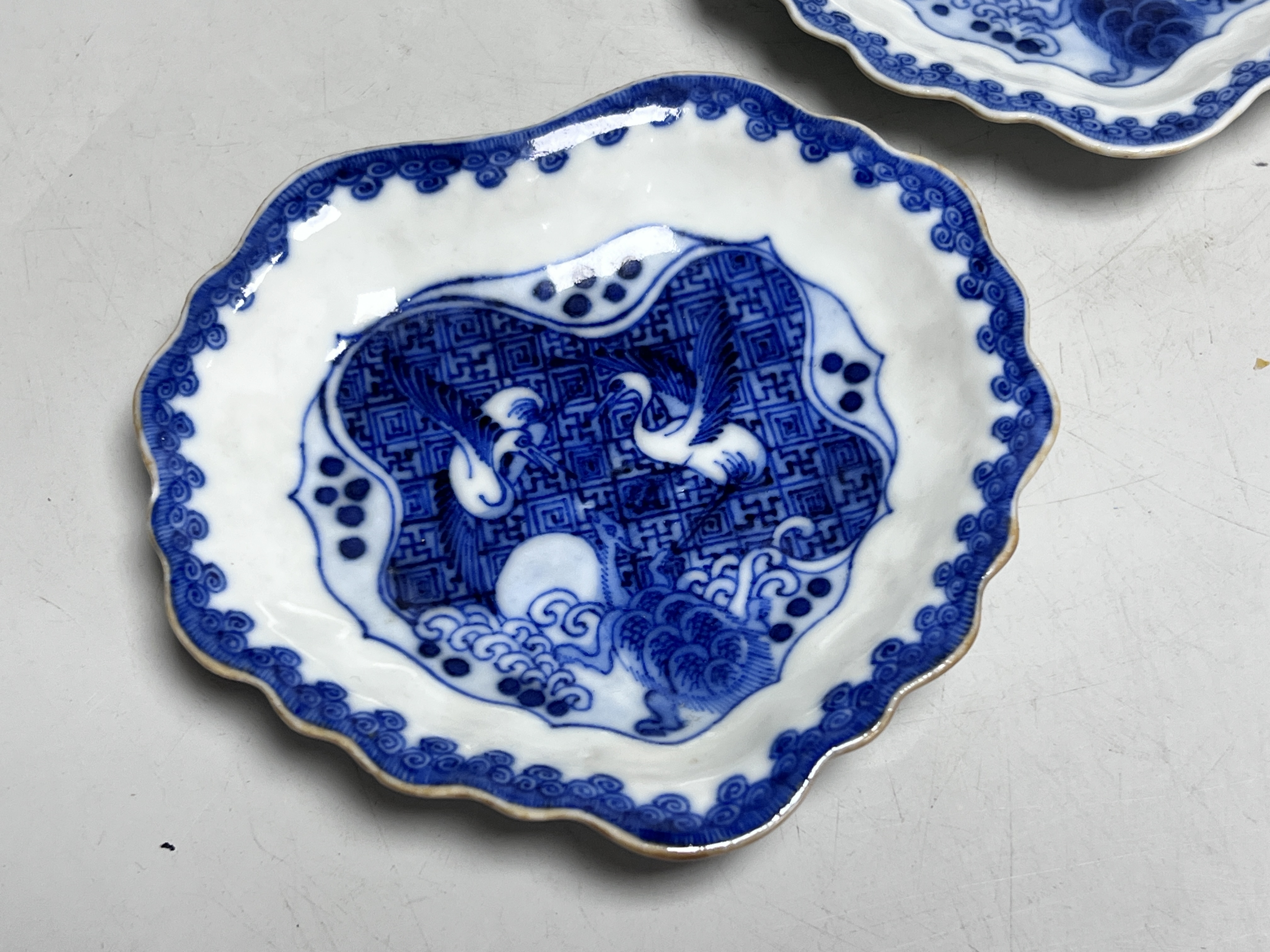 A pair of Chinese 'ko-sometsuke' leaf shaped dishes, 17th century, made for the Japanese market, each 12cm wide